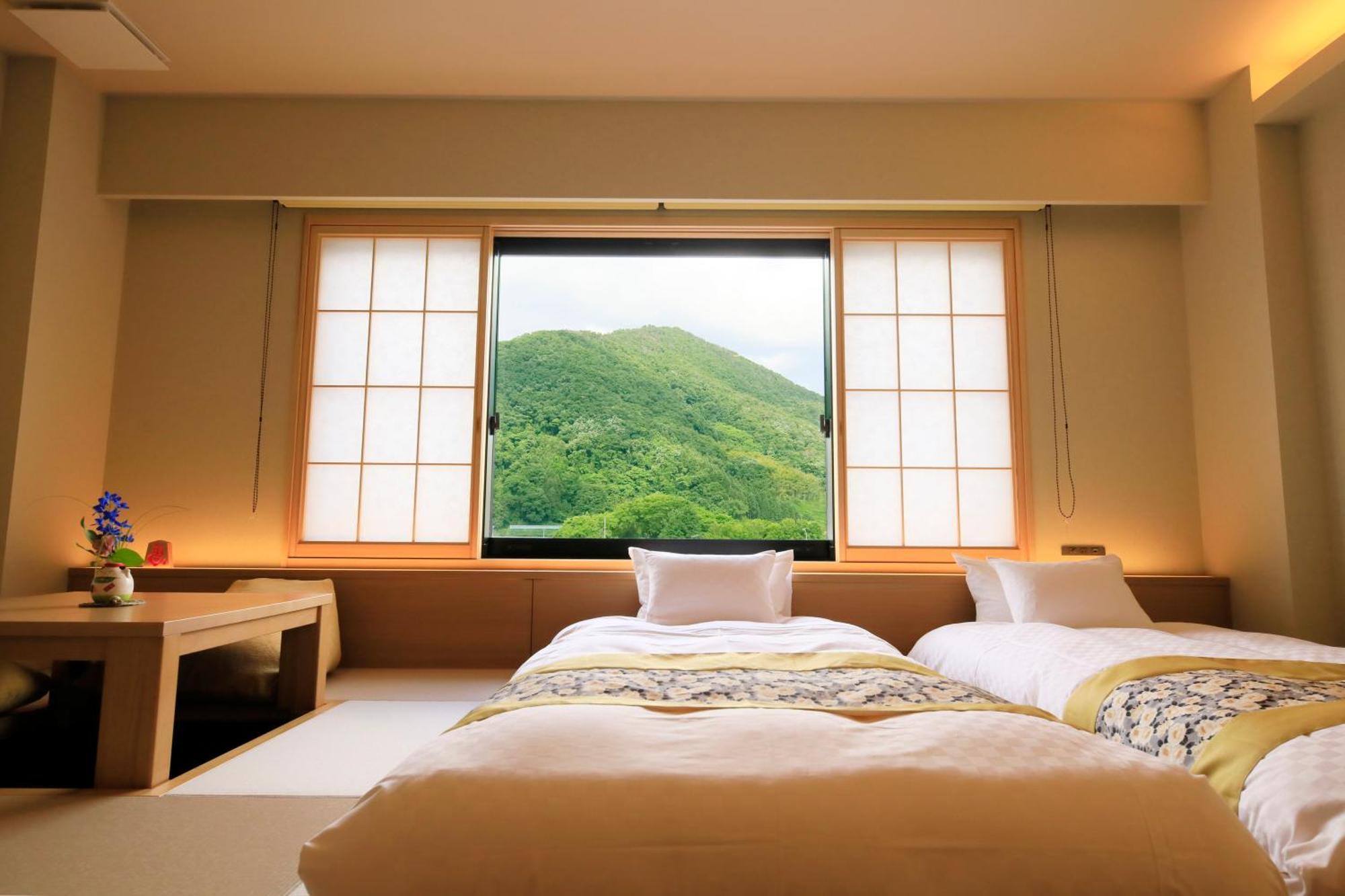 Hotel Shouhakutei Azumaso Tendo Esterno foto