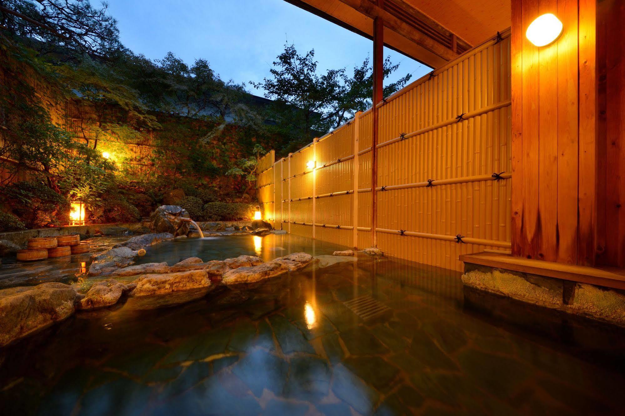 Hotel Shouhakutei Azumaso Tendo Esterno foto